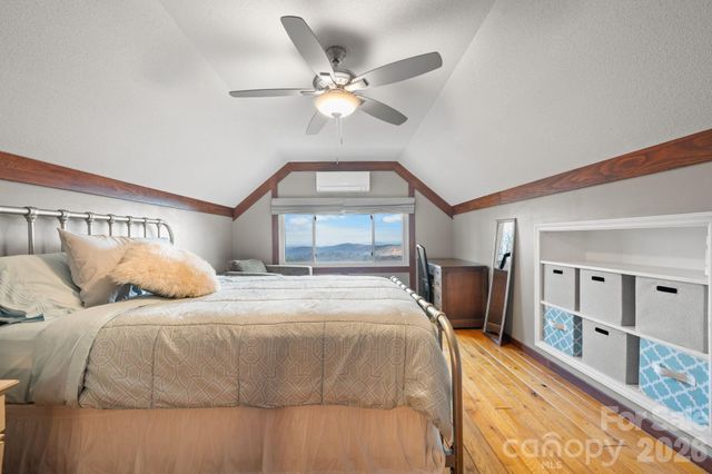 2184 Pine Mountain Drive, Connelly Springs, NC 28612