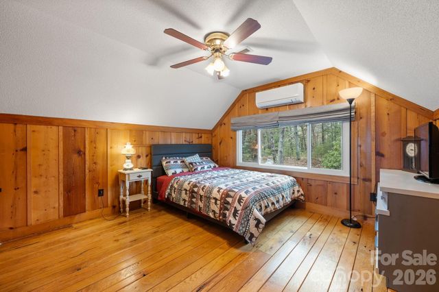 2184 Pine Mountain Drive, Connelly Springs, NC 28612