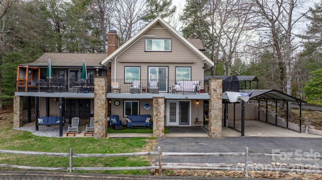 2184 Pine Mountain Drive, Connelly Springs, NC 28612