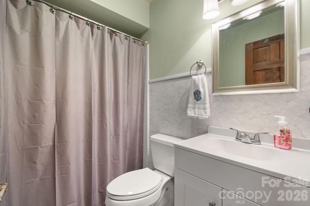 2184 Pine Mountain Drive, Connelly Springs, NC 28612