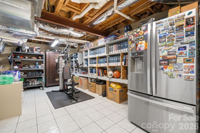 2184 Pine Mountain Drive, Connelly Springs, NC 28612