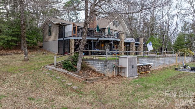 2184 Pine Mountain Drive, Connelly Springs, NC 28612
