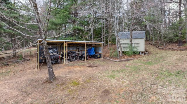 2184 Pine Mountain Drive, Connelly Springs, NC 28612