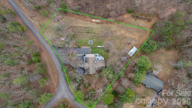 2184 Pine Mountain Drive, Connelly Springs, NC 28612