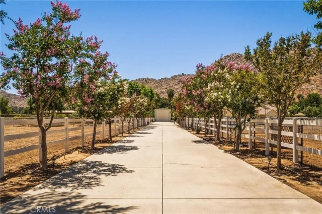24155 Maze Stone Court, Hemet, CA 92545
