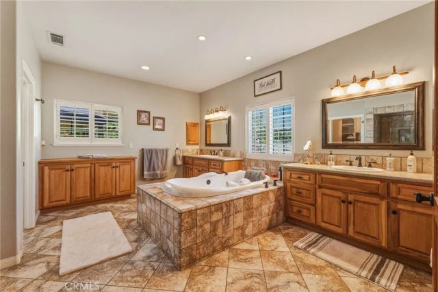 24155 Maze Stone Court, Hemet, CA 92545
