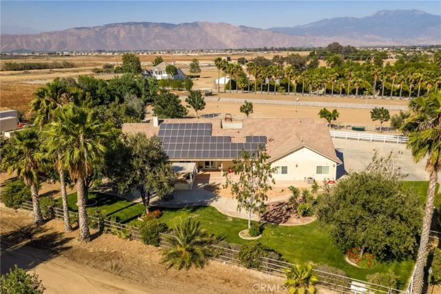 24155 Maze Stone Court, Hemet, CA 92545