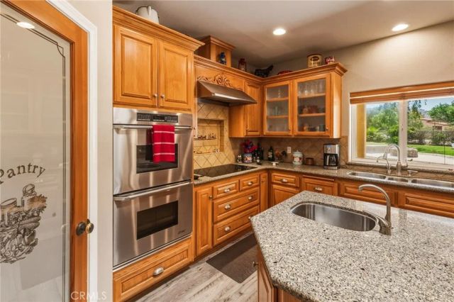 24155 Maze Stone Court, Hemet, CA 92545