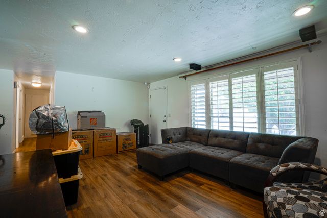 4466 S BRIANS WAY, West Valley City, UT 84119