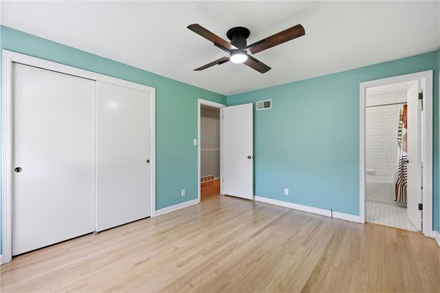 8705 Belleview Avenue, Kansas City, MO 64114