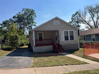 8334 Jackson Street, St Louis, MO 63114