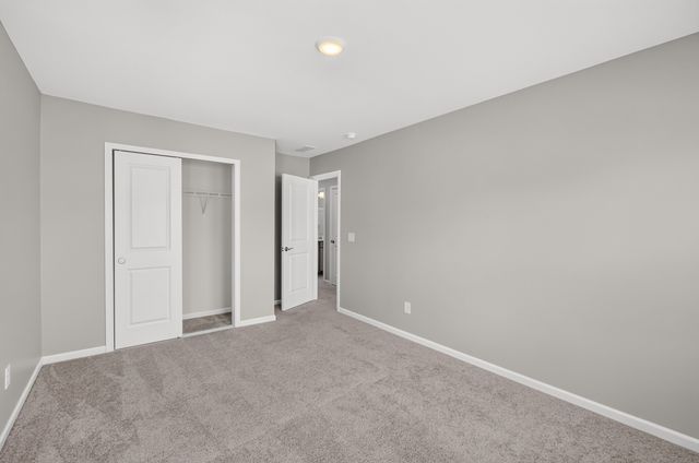182 Oasis Dr, La Vergne, TN 37086