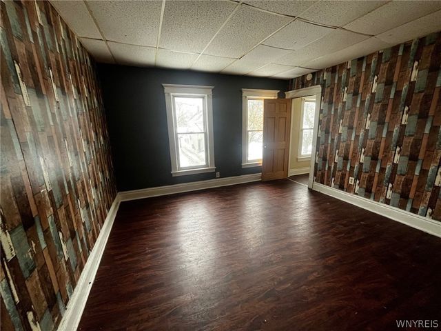 38 5th Avenue, North Tonawanda, NY 14120