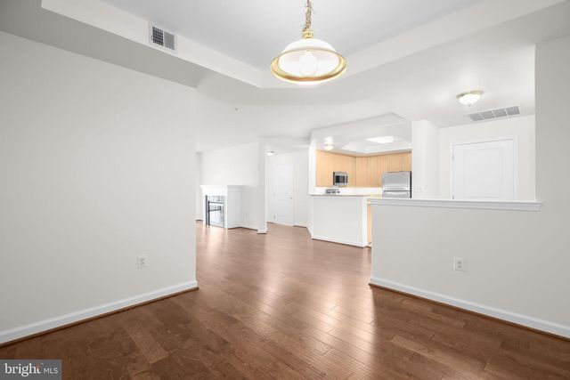 485 HARBOR SIDE ST #405, Woodbridge, VA 22191