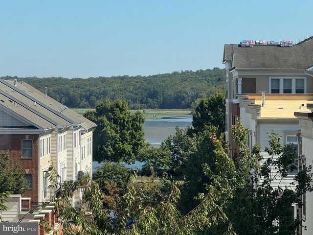 485 HARBOR SIDE ST #405, Woodbridge, VA 22191