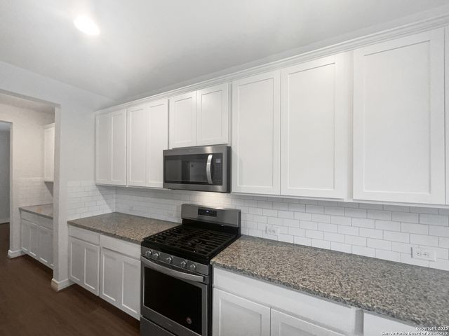 16514 Sierra Linda, Helotes, TX 78023