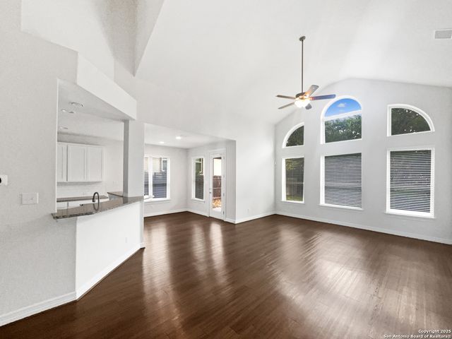 16514 Sierra Linda, Helotes, TX 78023