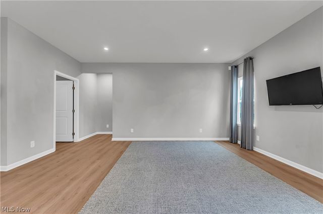 15224 Timber Ridge Drive, Middlefield, OH 44062