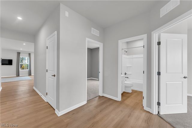 15224 Timber Ridge Drive, Middlefield, OH 44062