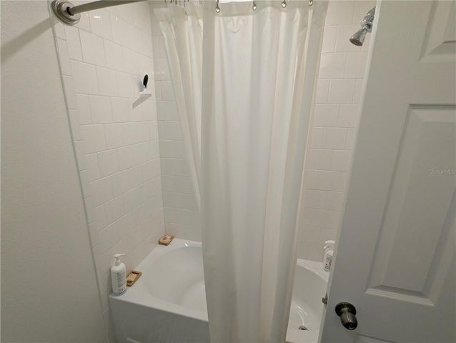 8855 HERENCIA ALLEY, Windermere, FL 34786