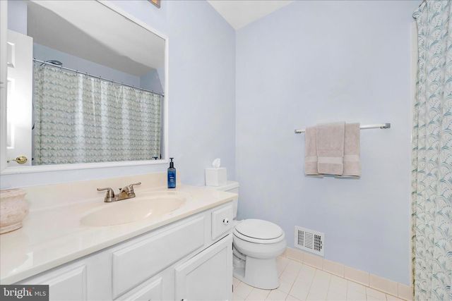 4055 NORBECK SQUARE DR, Rockville, MD 20853