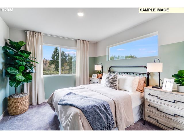 7381 Se DELINE St, Hillsboro, OR 97123