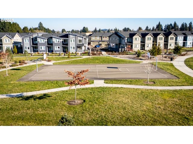 7381 Se DELINE St, Hillsboro, OR 97123