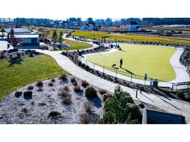 7381 Se DELINE St, Hillsboro, OR 97123