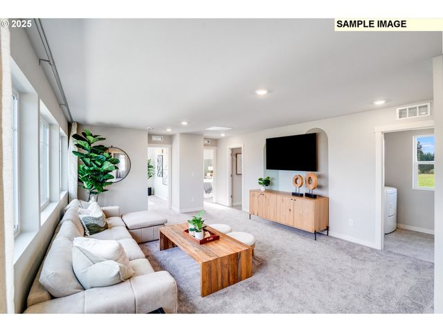 7381 Se DELINE St, Hillsboro, OR 97123