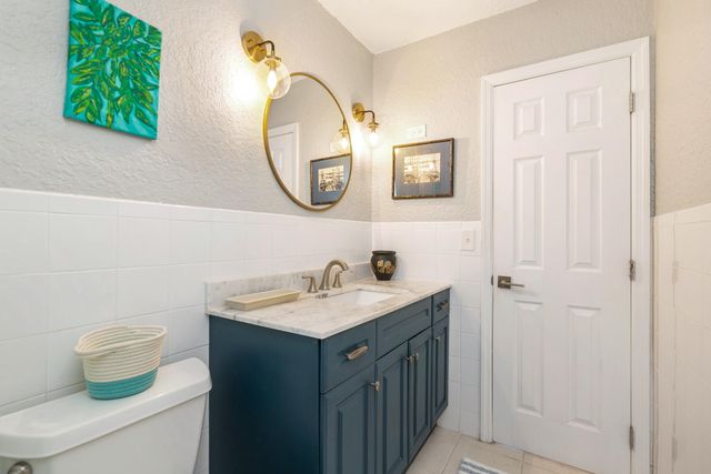 808 Iroquois Street, Jupiter, FL 33458