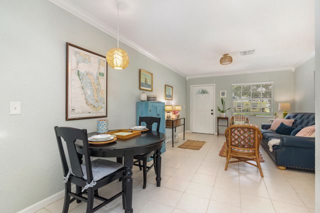 808 Iroquois Street, Jupiter, FL 33458