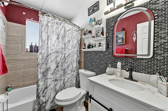 780 E 85th Avenue, Denver, CO 80229