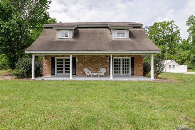 10101 La Hwy 22, St Amant, LA 70774