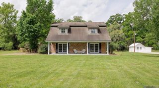 10101 La Hwy 22, St Amant, LA 70774