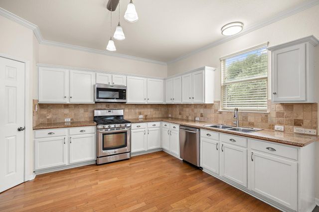 1104 Iron Horse, Leander, TX 78641