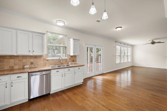 1104 Iron Horse, Leander, TX 78641