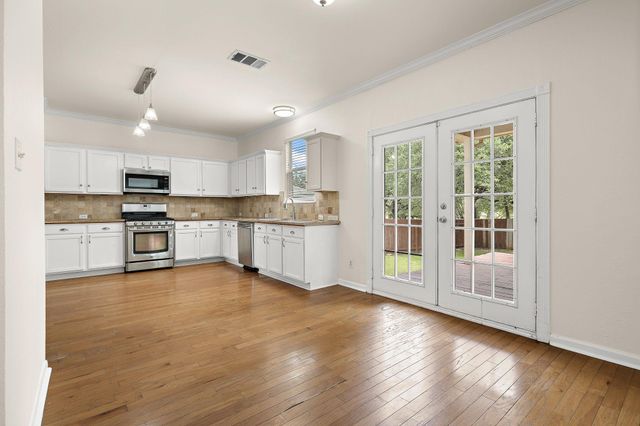 1104 Iron Horse, Leander, TX 78641
