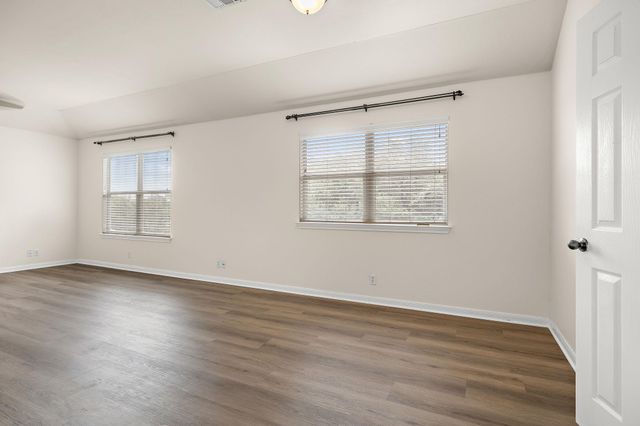 1104 Iron Horse, Leander, TX 78641