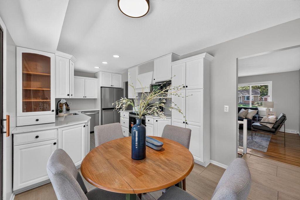 232 Twilite Terrace, Circle Pines, MN 55014 — photo 5