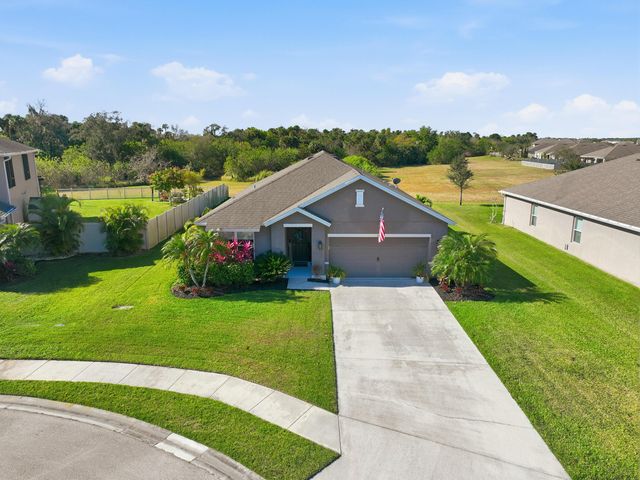 3113 Yellowstone Circle, Fort Pierce, FL 34945