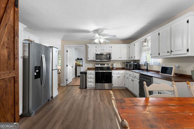 352 Buck Boulevard SE, Calhoun, GA 30701
