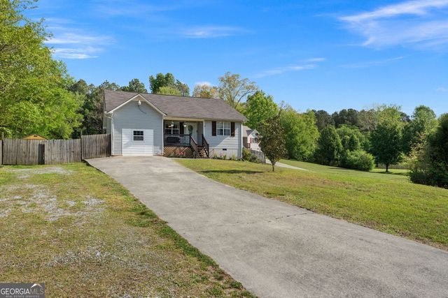 352 Buck Boulevard SE, Calhoun, GA 30701