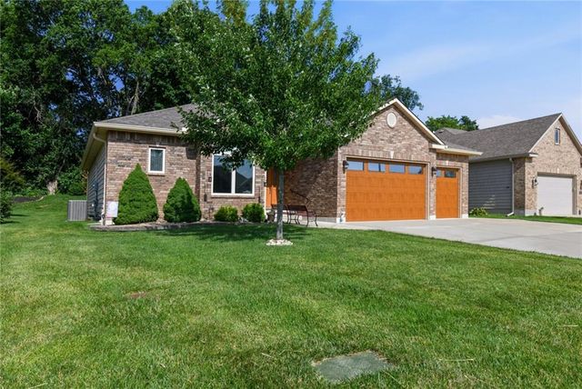 3347 S Wood Avenue, Independence, MO 64057