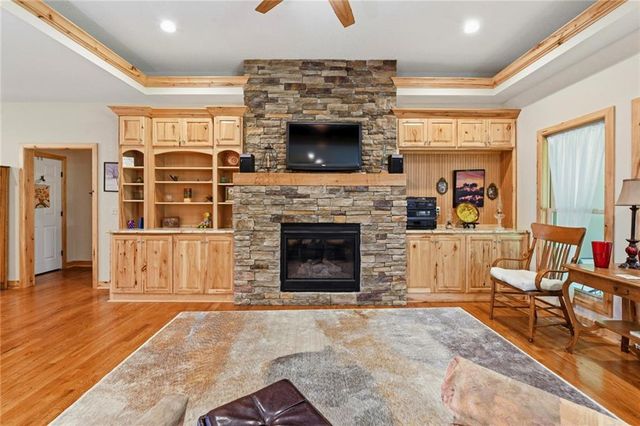 3347 S Wood Avenue, Independence, MO 64057
