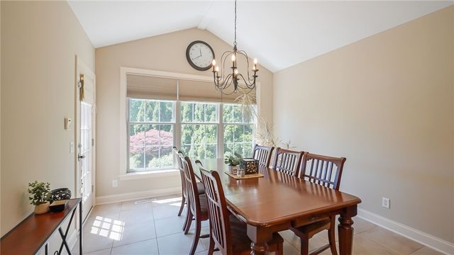 38 Nicholas Lane, Lancaster, NY 14086