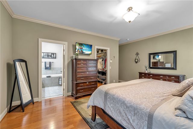 38 Nicholas Lane, Lancaster, NY 14086
