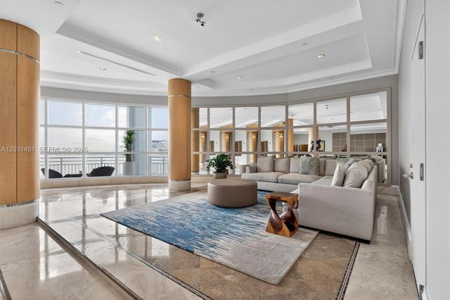 848 Brickell Key Drive 3402, Miami, FL 33131