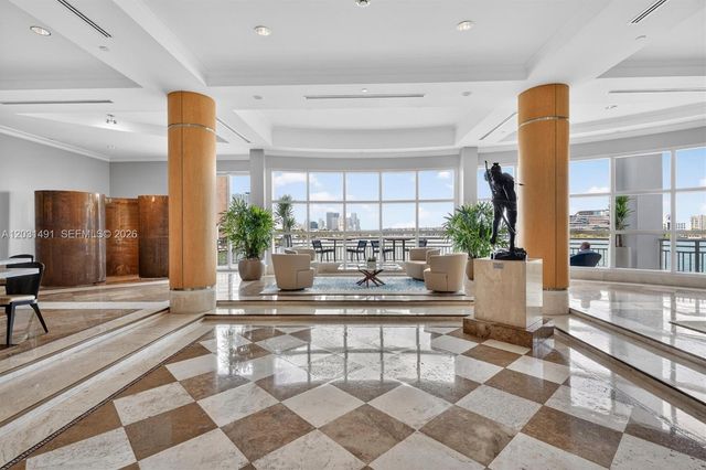 848 Brickell Key Drive 3402, Miami, FL 33131