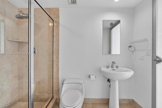 848 Brickell Key Drive 3402, Miami, FL 33131