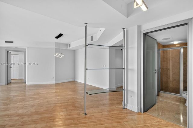 848 Brickell Key Drive 3402, Miami, FL 33131